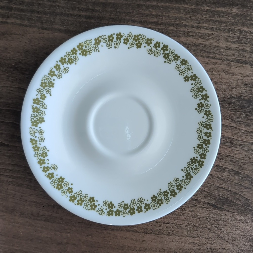 Set of 4 VINTAGE‎ Corelle Spring Blossom Green Crazy Daisy 6½" Saucers (2 Avail) - Picture 2 of 5